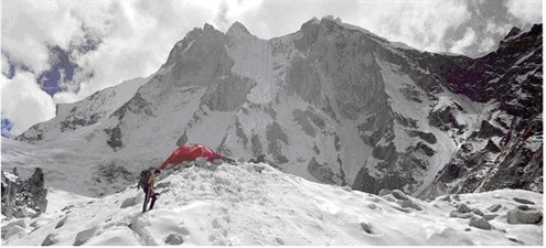 Nick Hill approaching Meru Camp 1